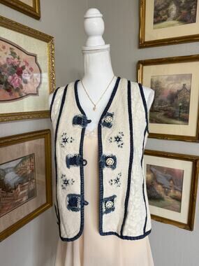 Cream Cotton Vest with Denim Floral Embroidery